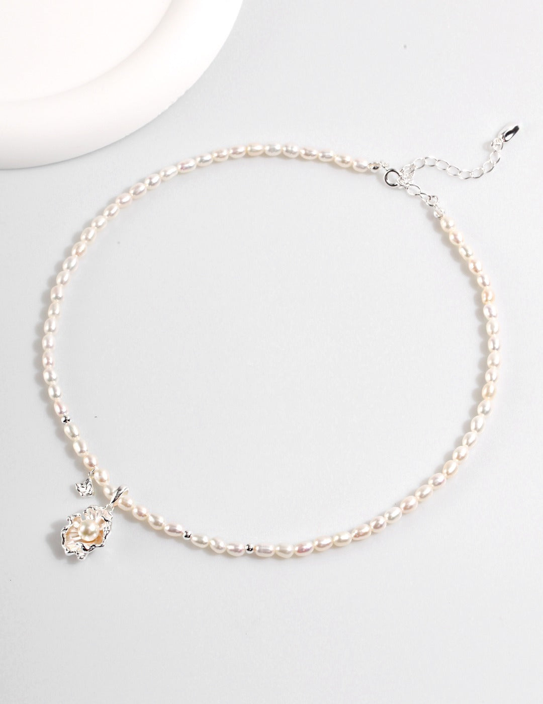 Waves of Light Necklace – Ocean-Inspired Series