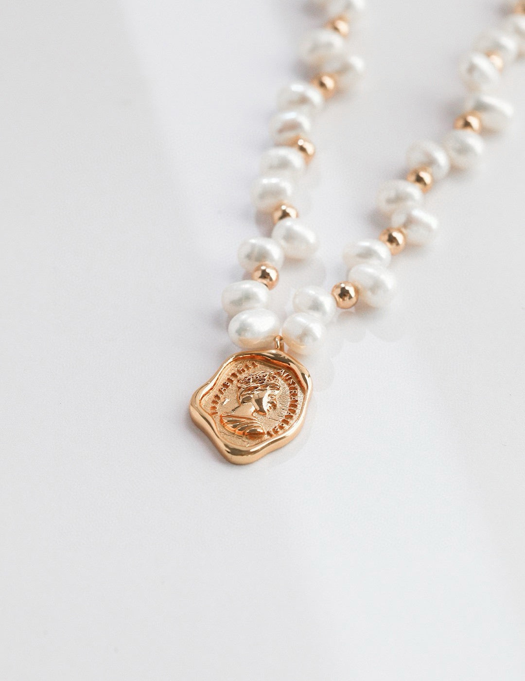 Natural Pearl Necklace - The Queen’s Ace