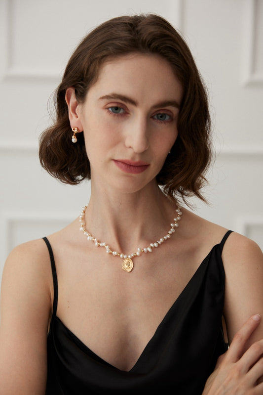 Natural Pearl Necklace - The Queen’s Ace