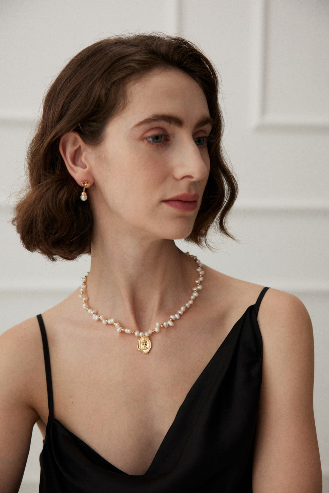 Natural Pearl Necklace - The Queen’s Ace