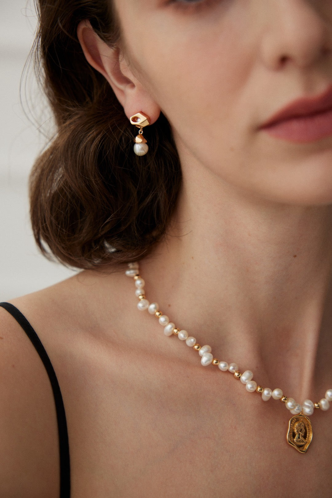 Natural Pearl Necklace - The Queen’s Ace
