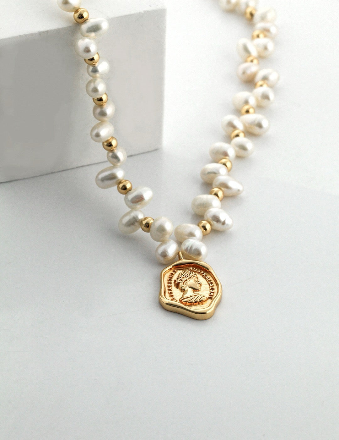 Natural Pearl Necklace - The Queen’s Ace