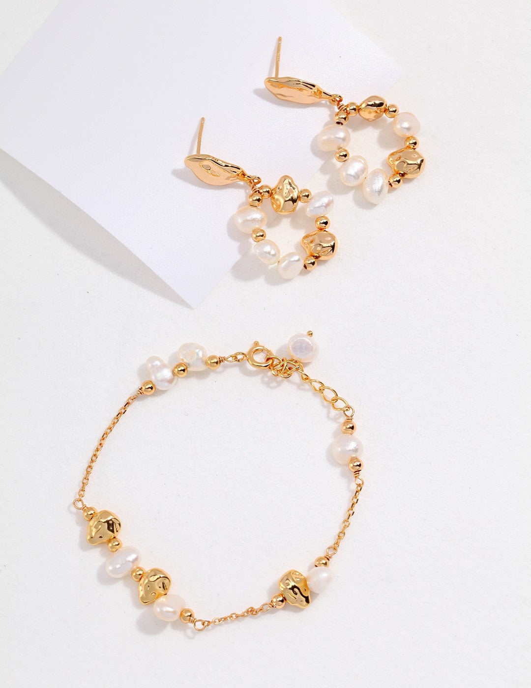 Minimalist French-Style Hoop Pearl Earrings